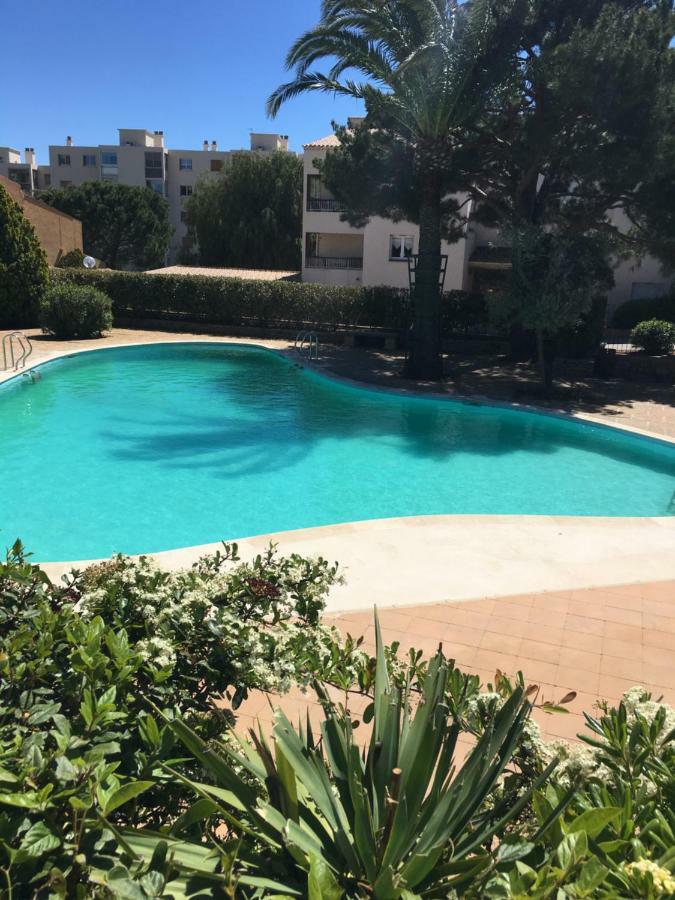 Les Hameaux De Provence - Piscine Et Place De Parking Privee - Acces Plage Et Sentier Du Littoral 邦多勒 外观 照片
