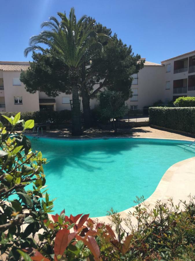 Les Hameaux De Provence - Piscine Et Place De Parking Privee - Acces Plage Et Sentier Du Littoral 邦多勒 外观 照片